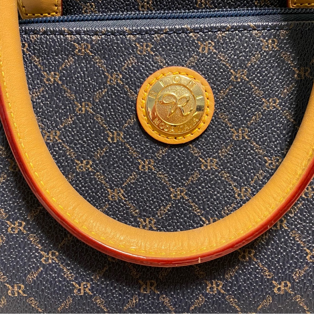 Rioni Moda Italia Handbag - Picture 2 of 7